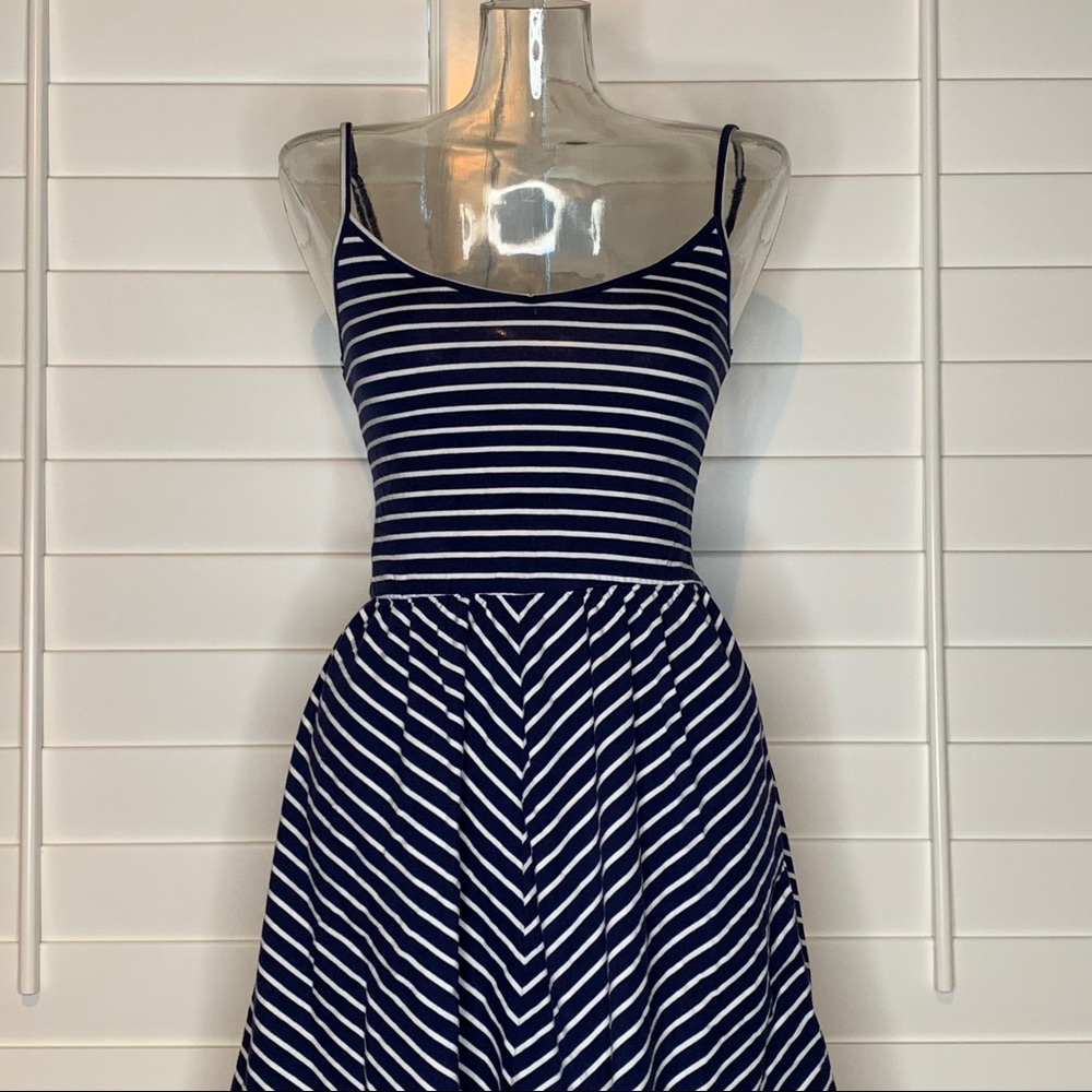 Aeropostale Navy & White stripe skater dress. - Picture 3 of 9